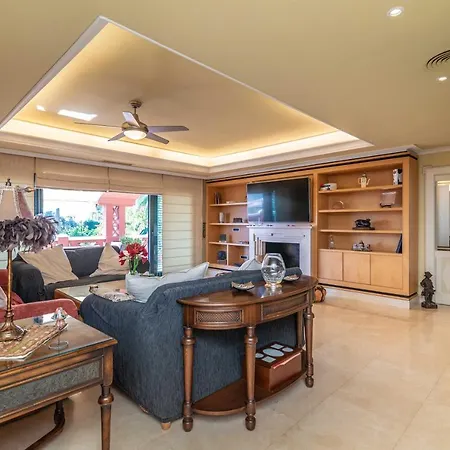 Olivar - 5 Bdr Dream Pool/jacuzzi/golf/bbq