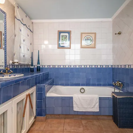 Olivar - 5 Bdr Dream Pool/jacuzzi/golf/bbq